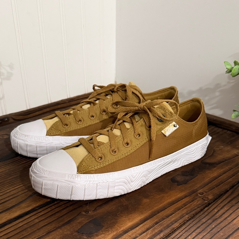Converse Chuck Taylor Alt Star Trek Tan Canvas Sneakers